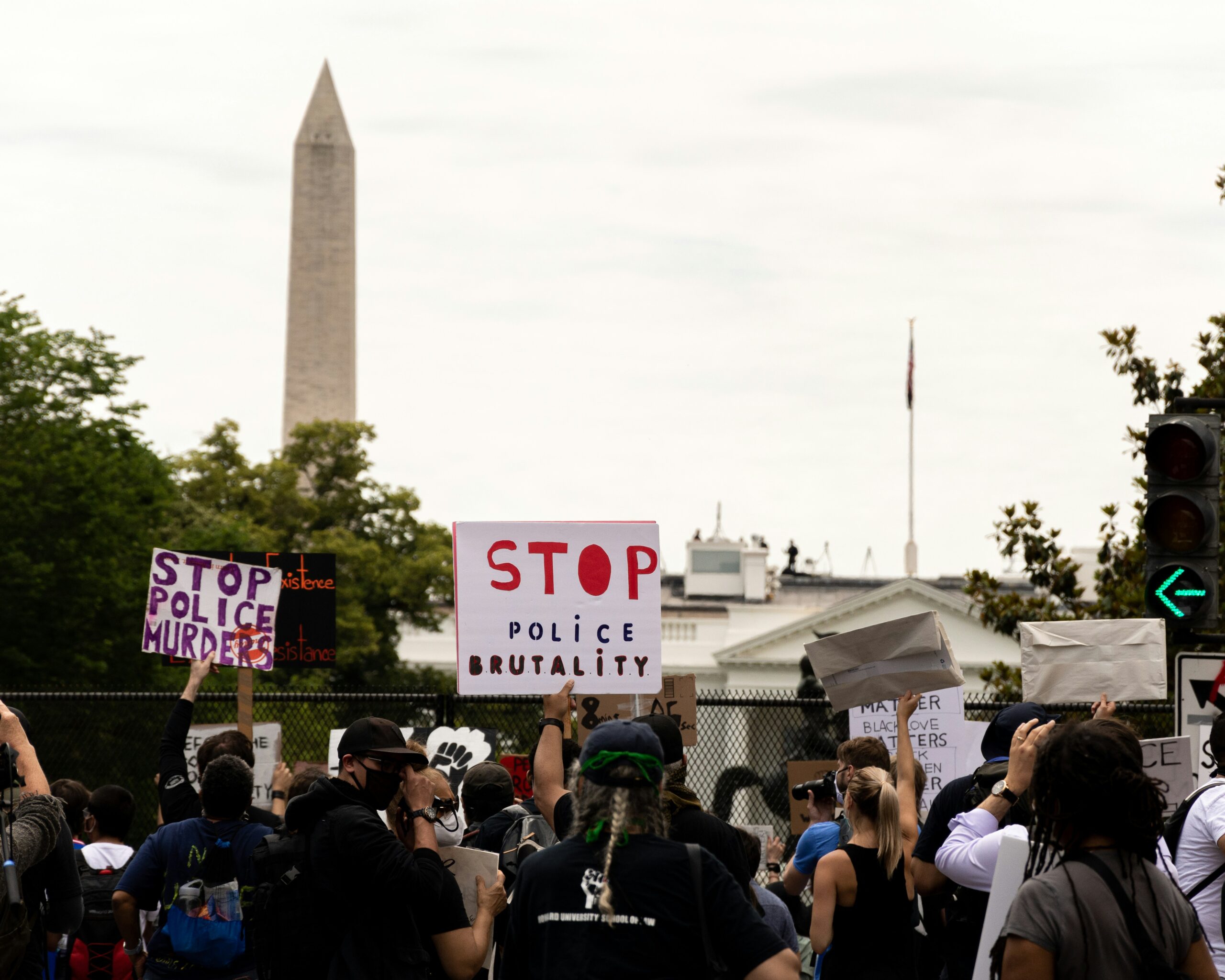 trump-invokes-crime-emergency-to-assume-control-in-washington-dc-amidst-protests