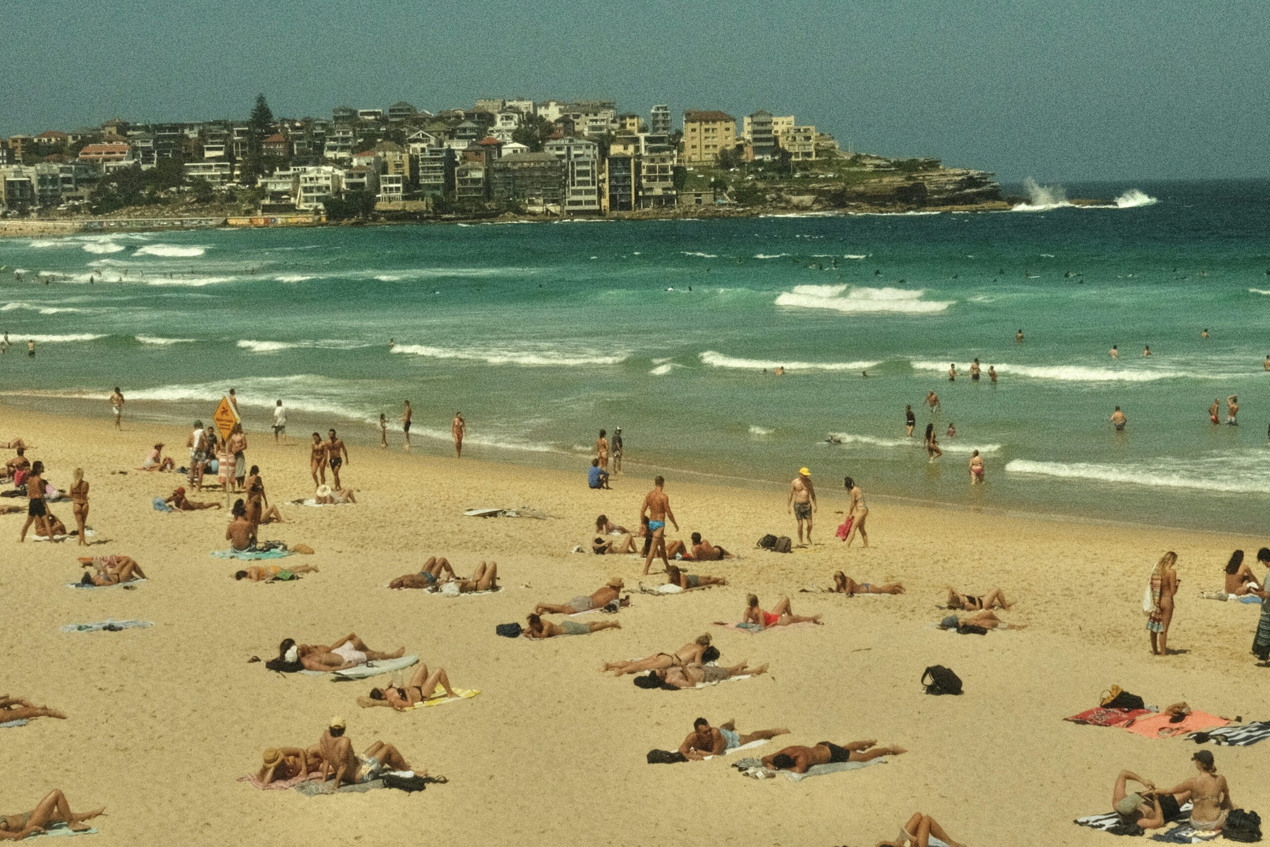 australian-pm-accuses-netanyahu-of-denial-over-gaza-suffering-amidst-calls-for-palestinian-statehood