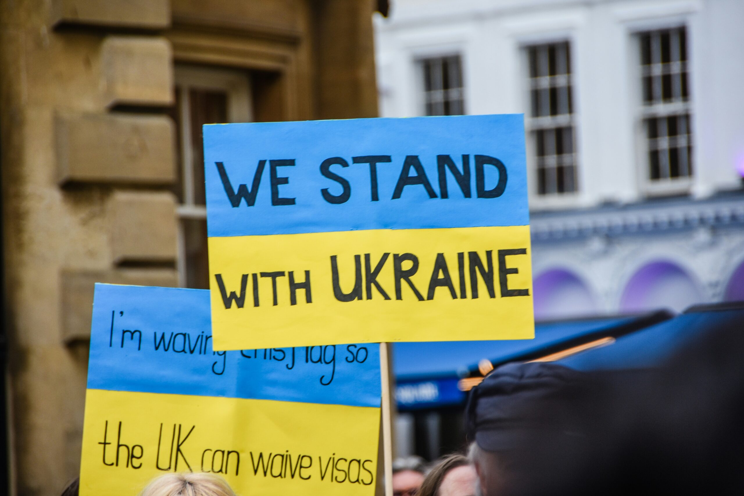 tensions-mount-as-zelenskyy-and-eu-urge-trump-to-press-putin-for-ukraine-ceasefire-in-upcoming-summit