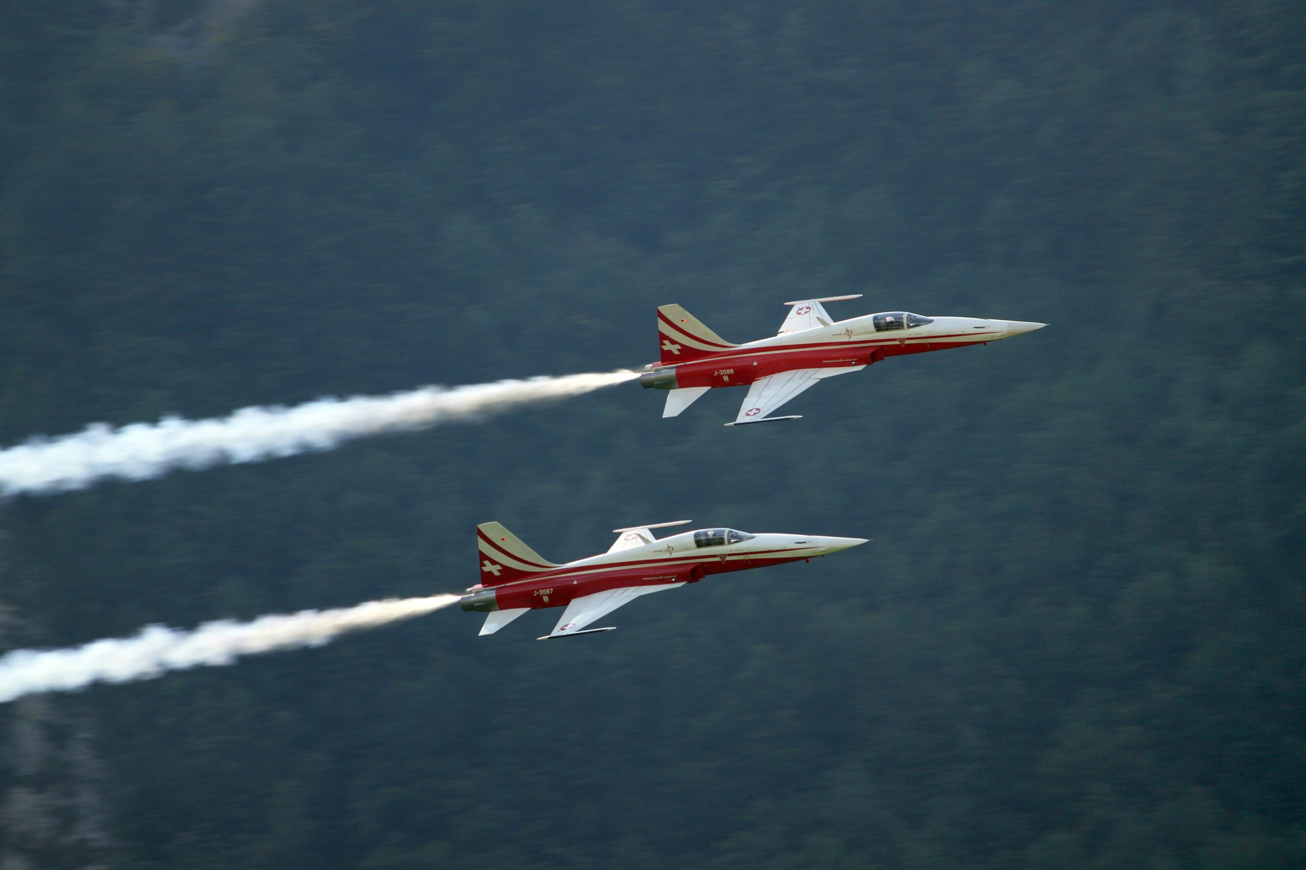 tense-encounter-over-scarborough-shoal-chinese-fighter-jet-confronts-philippine-aircraft