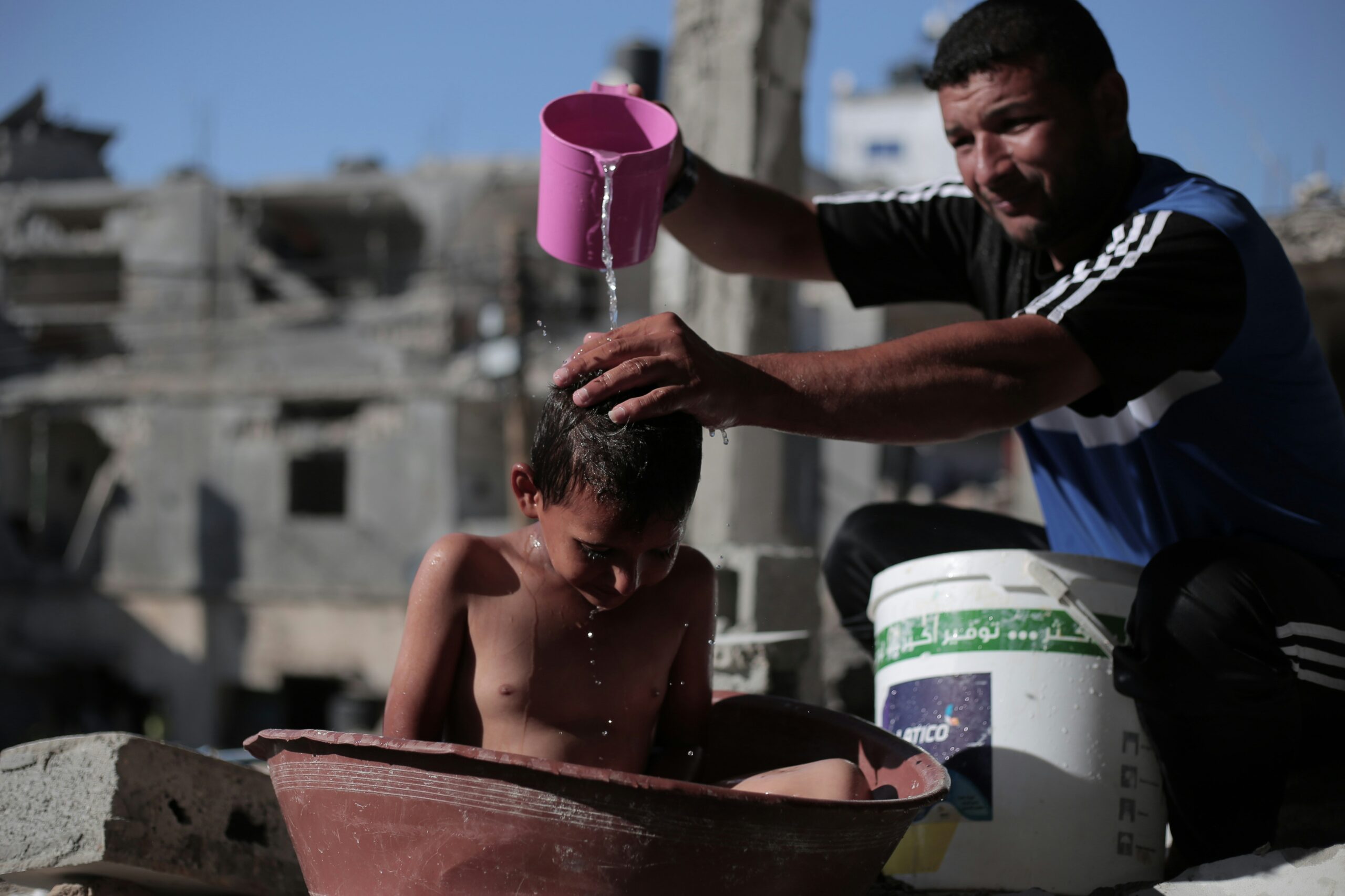 deadly-israeli-strikes-and-starvation-crisis-claim-27-lives-in-gaza