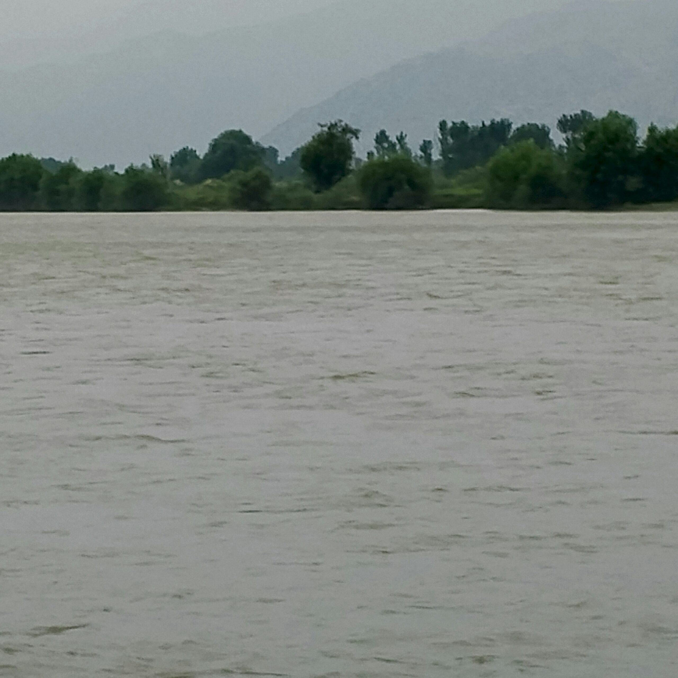 catastrophic-flash-floods-in-kashmir-claim-32-lives-over-50-missing