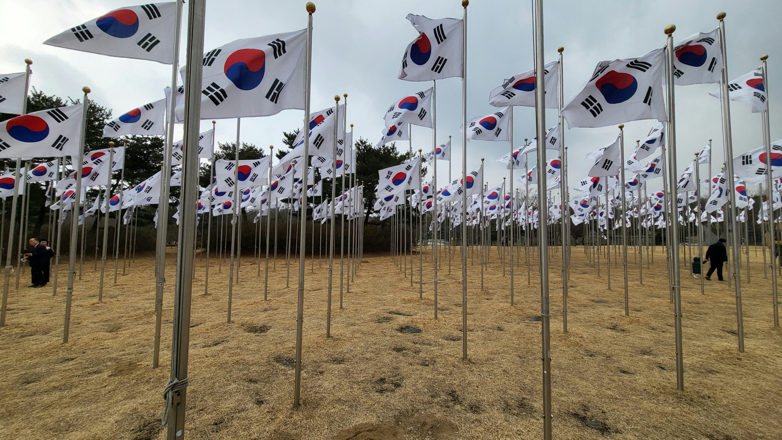 south-korea-announces-restoration-of-military-pact-with-north-korea-to-ease-tensions