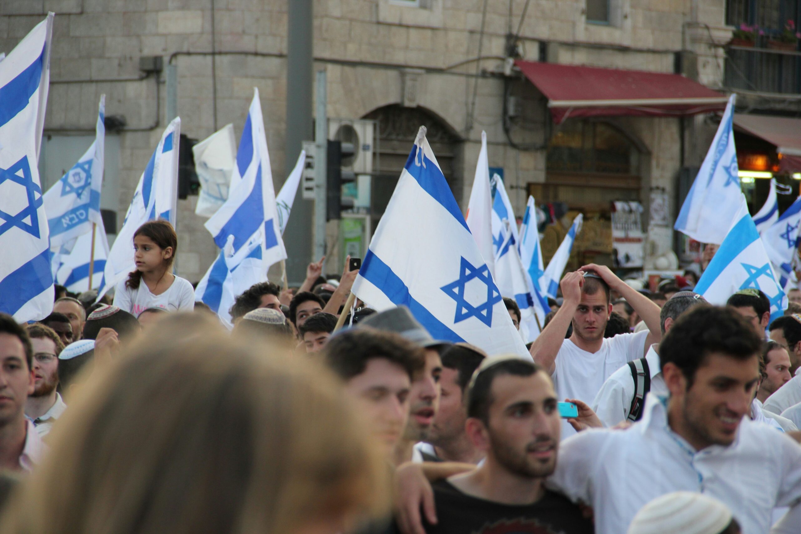 netanyahu-accuses-macron-and-albanese-of-endangering-jews-amidst-recognition-of-palestinian-statehood