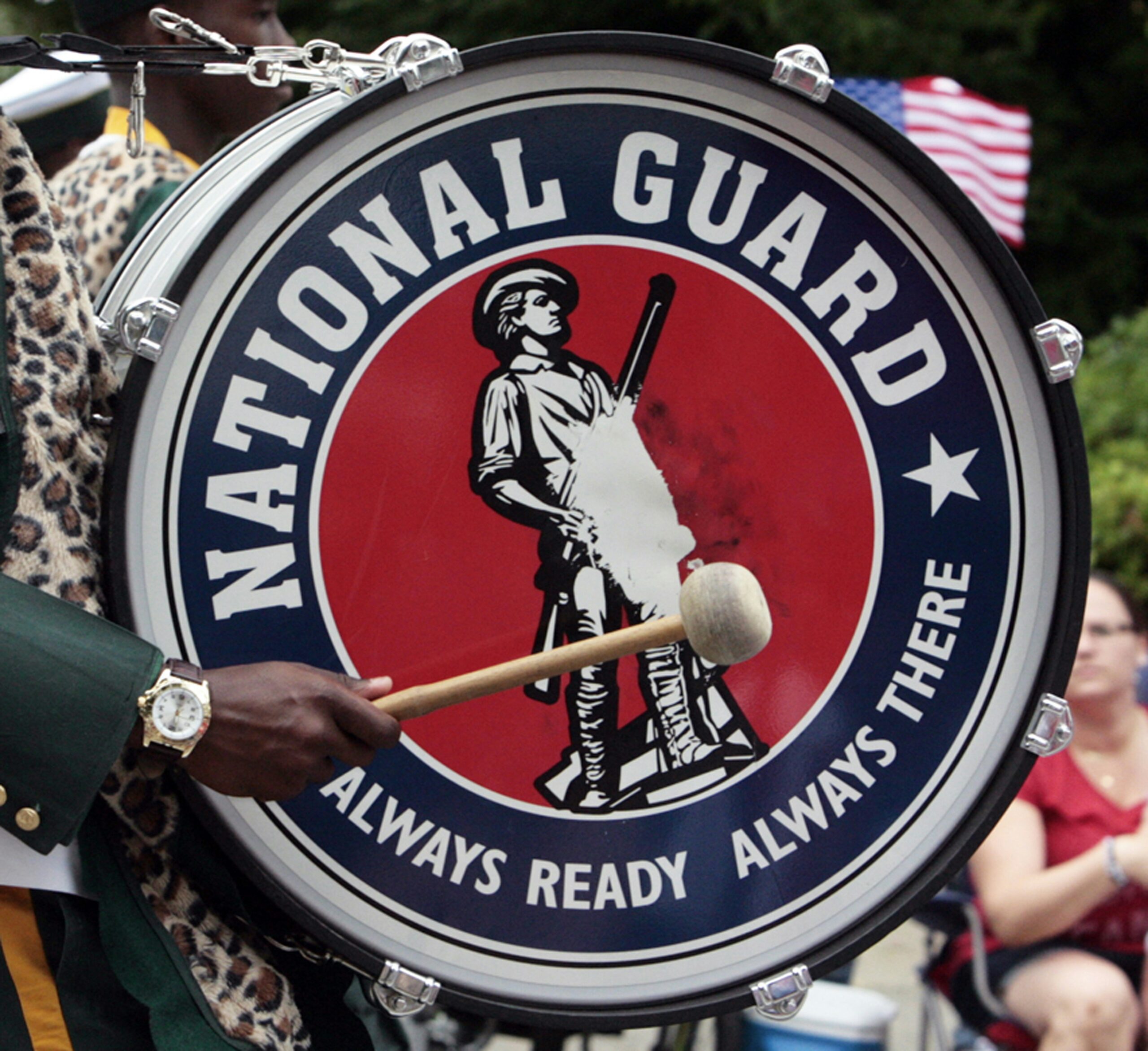 deployment-of-national-guard-in-washington-dc-raises-questions-amid-falling-crime-rates