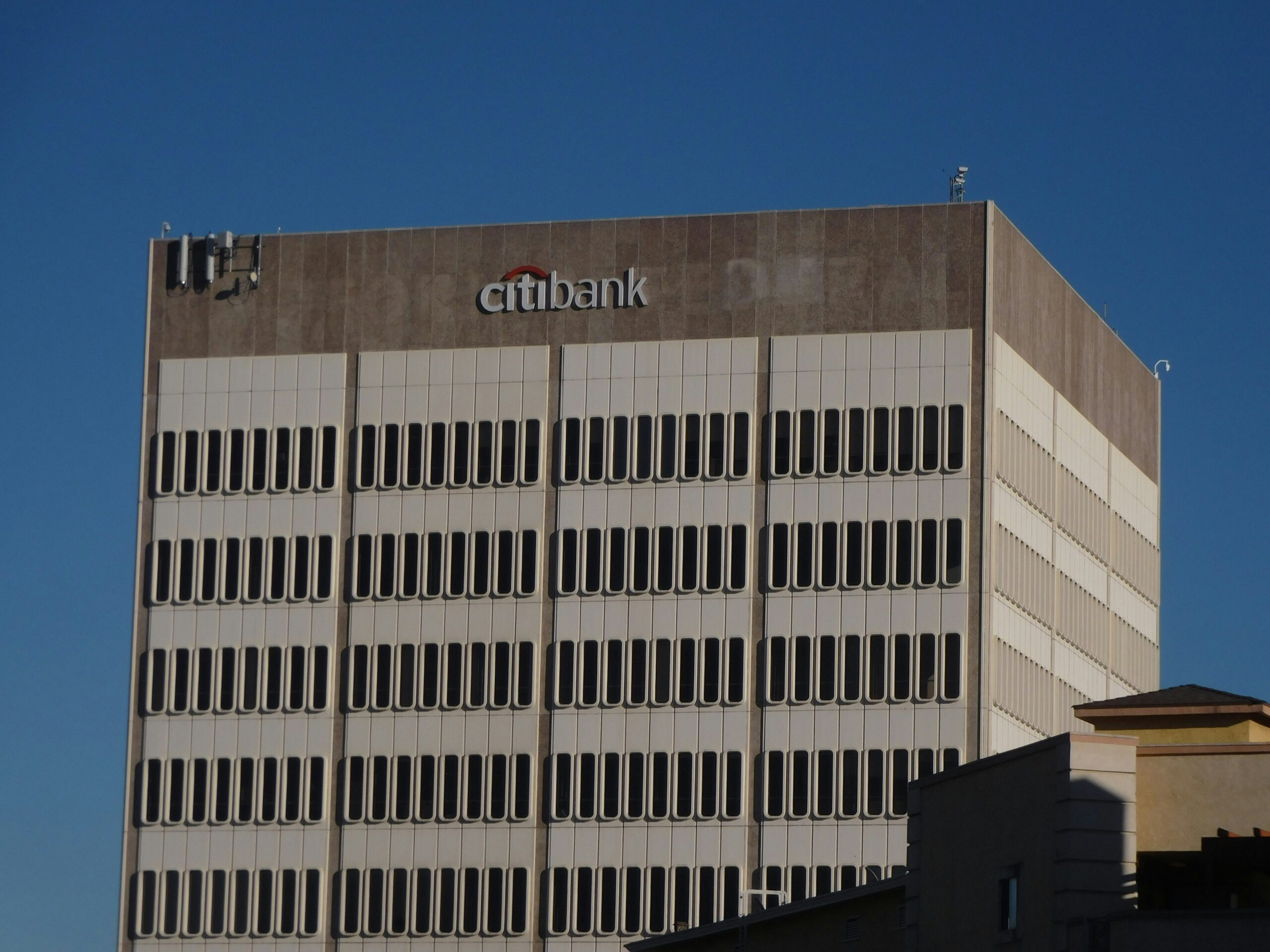 massive-layoffs-at-cdc-as-600-employees-receive-termination-notices