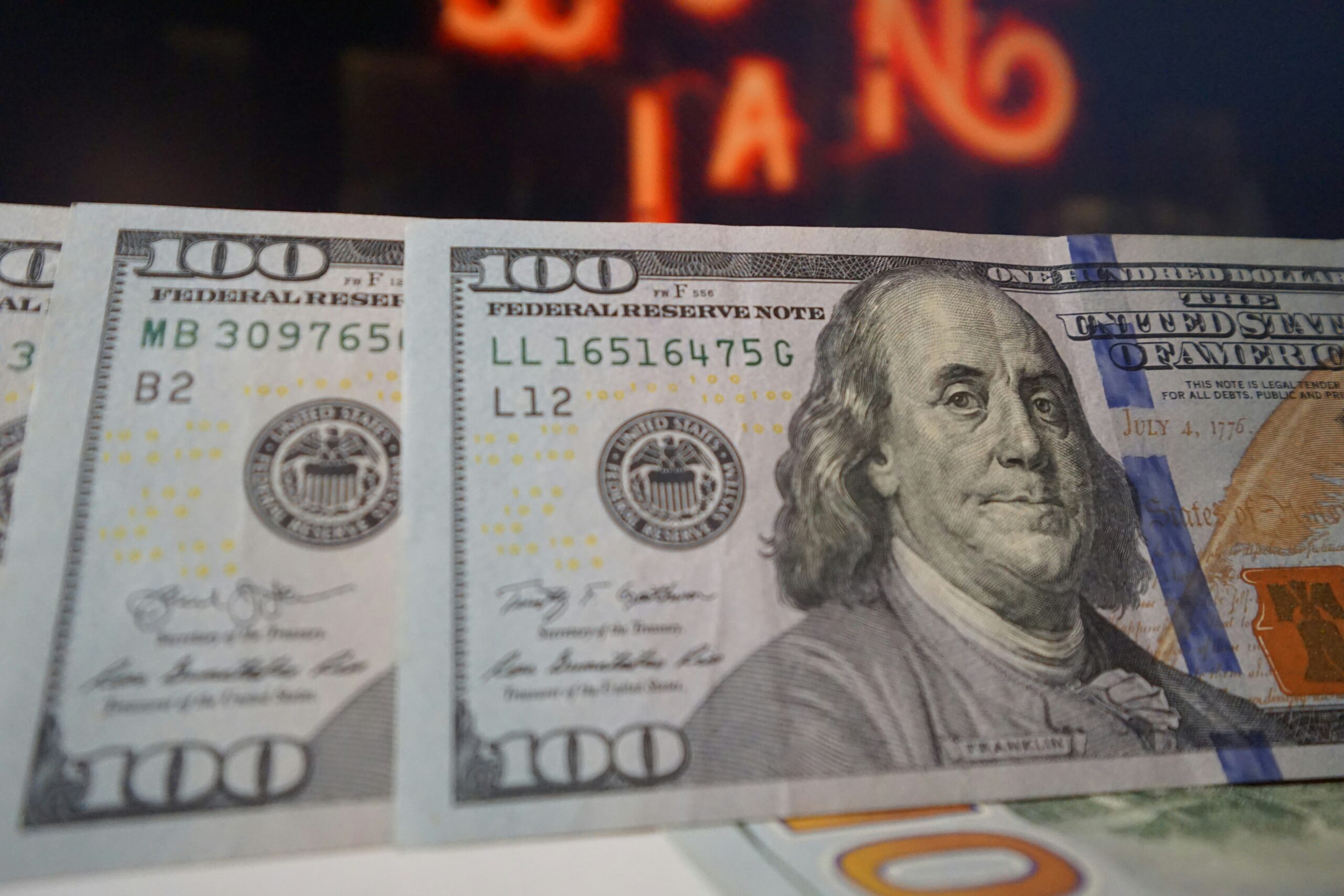president-trump-invests-over-100m-in-bonds-raising-ethical-concerns