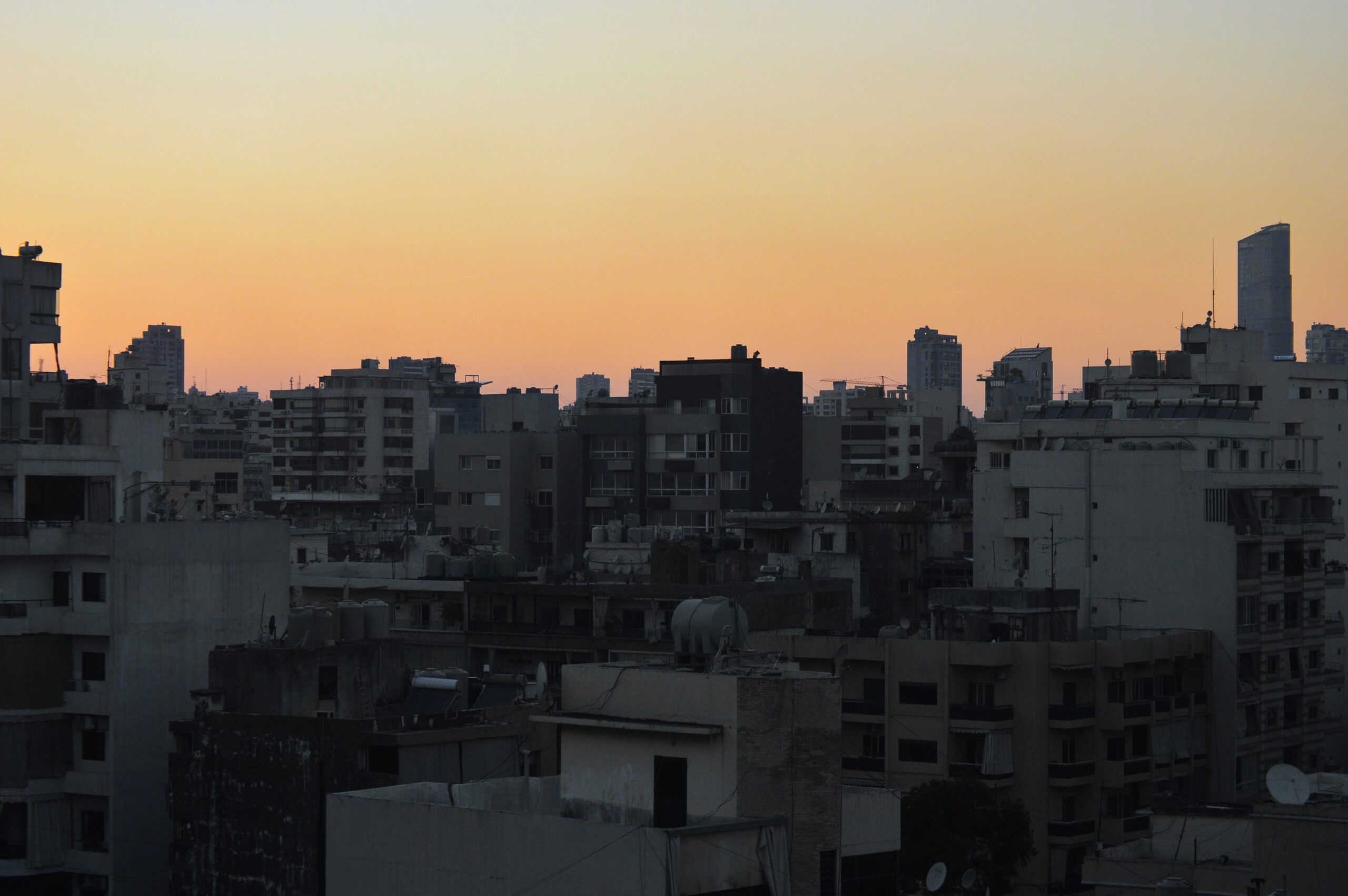 israel-advances-into-gaza-city-amid-ceasefire-acceptance-by-hamas