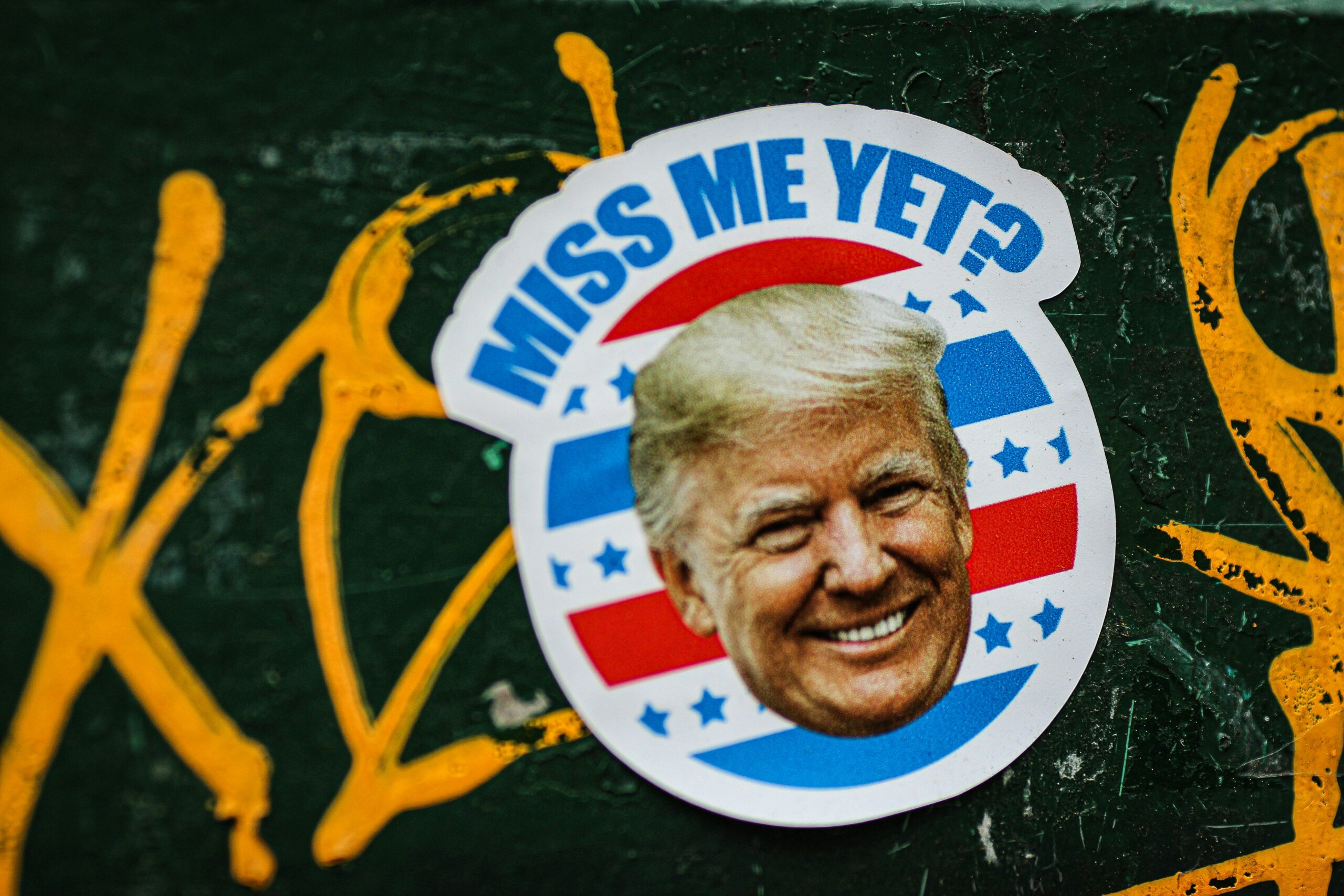 trump-seeks-kim-meeting-eyes-us-base-land