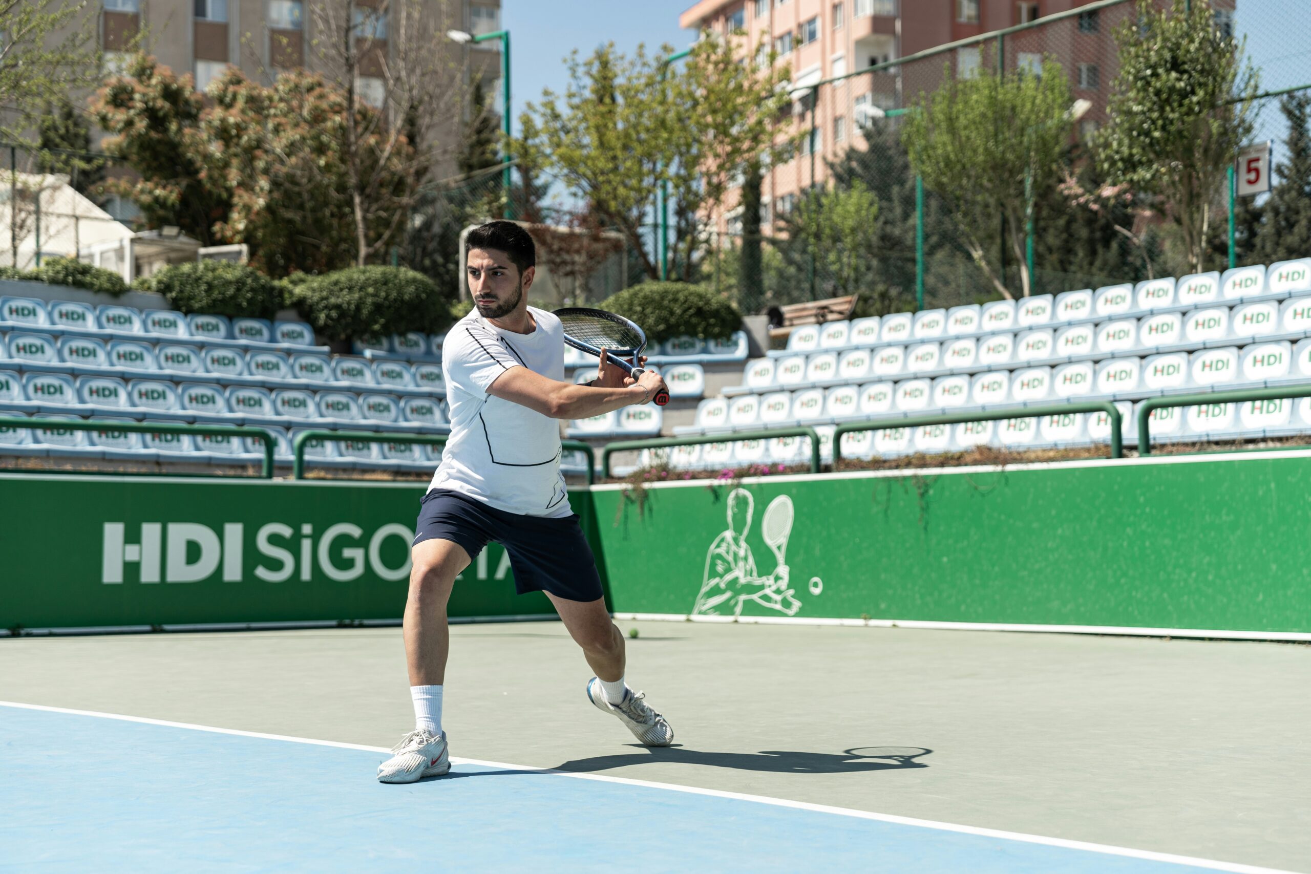 jannik-sinner-withdraws-from-madrid-open-due-to-hip-injury