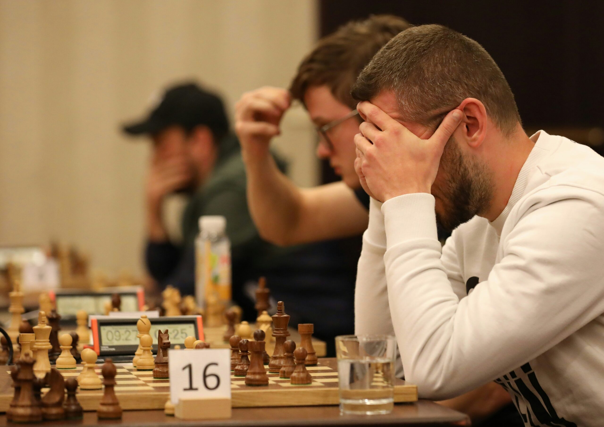magnus-carlsen-forfeits-world-chess-title-defense