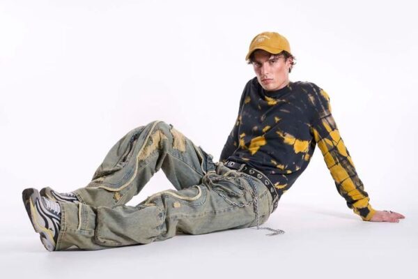 Baggy Jeans Street Style